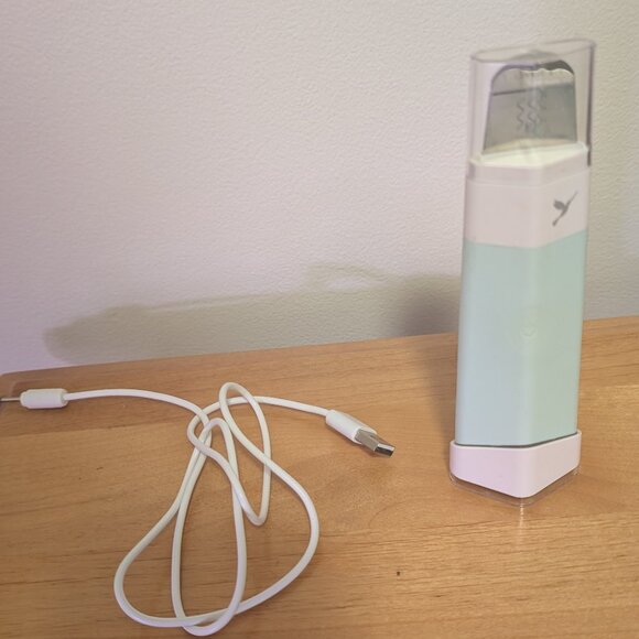 Dermaflash Dermapore Ultrasonic Pore Extractor and Skincare Infuser - Picture 1 of 3